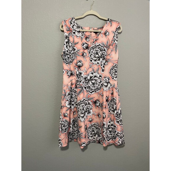Size 16 Worthington women’s Floral Fit & Flare Dress - Picture 1 of 4